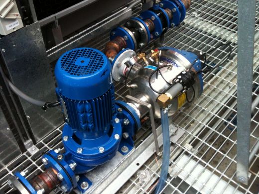 Picture of FILTER FILTAWORX FULLY AUTOMATIC SELF CLEANING SCREEN 100 MICRON 80MM FLANGED 90D ANGLE INLET/OUTLET HYDRAULIC CONTROL HYDRAULIC DRIVE C/W PRESSURE SUSTAINING VALVE